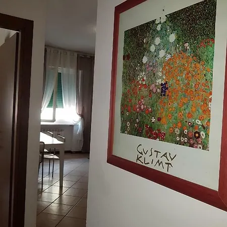 Apartmán Titti House *